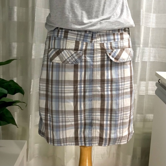 DENVER HAYES skort, white/taupe/blue, size 6 - Picture 2 of 9